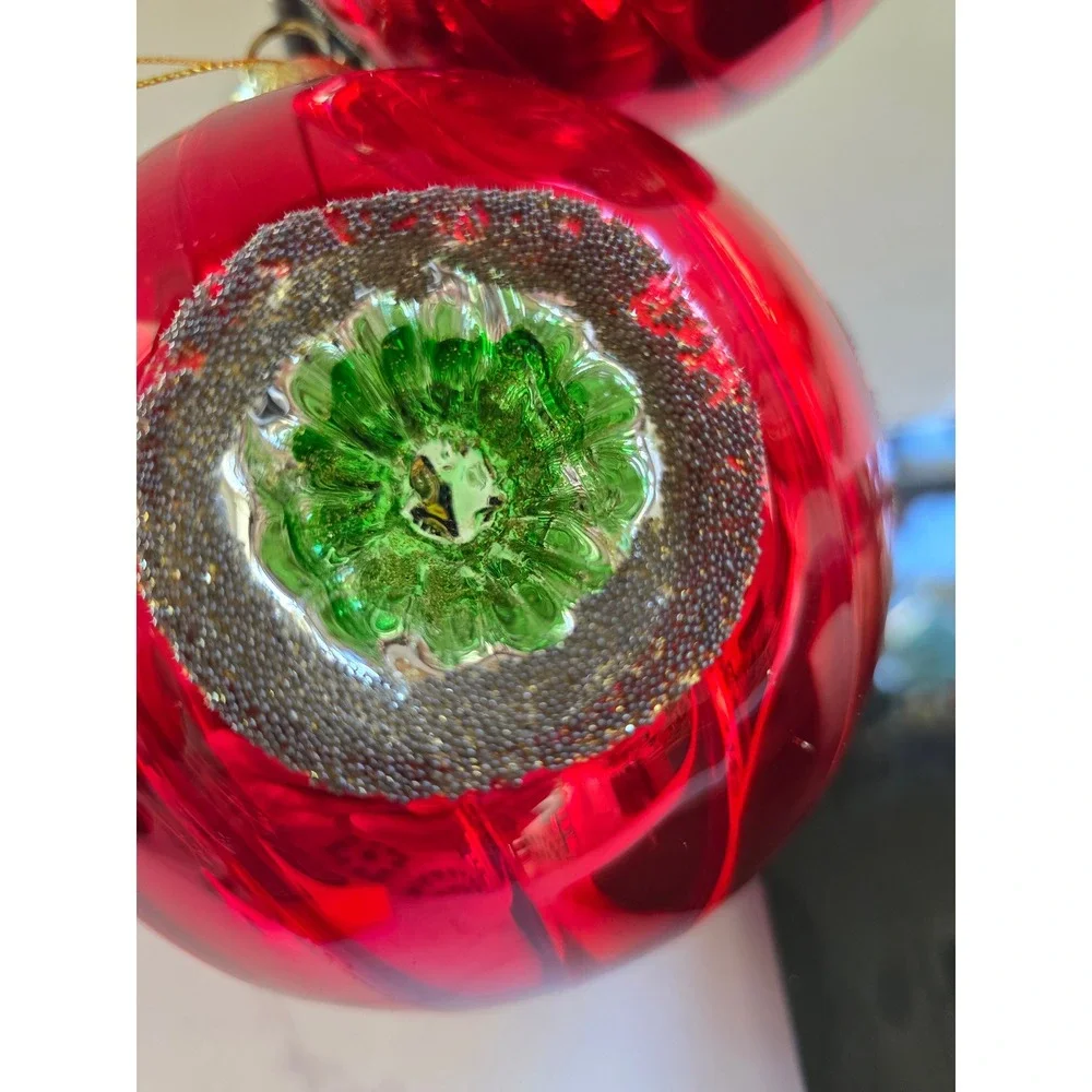 Vintage Style Red Ribbed Glass Double Indent Christmas Ornaments Set of 2 NWOT